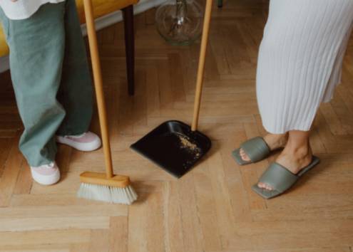 Pourquoi l'entretien régulier de la salle de bain est essentiel pour une maison saine